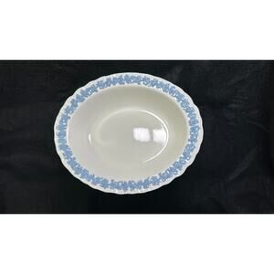 Wedgwood Queensware 9.75" Oval Serving Bowl Lavender On Cream Shell Edge 4 bowls